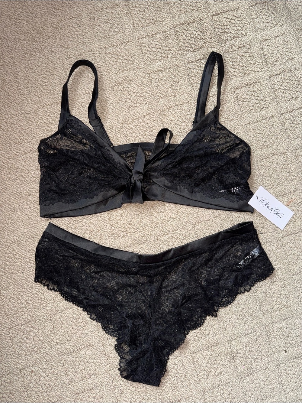 OOH LALA CHERIE | BNWT 2 Piece Lace Tie Top & Shorts Size 1X